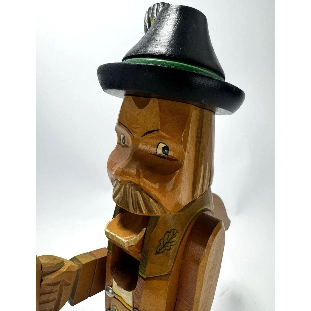 Nutcracker‎ Hand Carved German Beer Attributed Kathe Wohlfahrt Christkindlmarkt